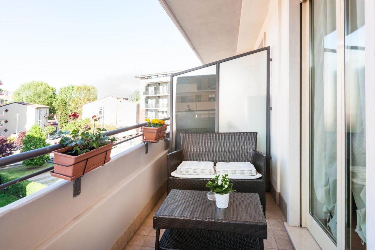 Casa Vacanze Le Terrazze เวโรนา ภายนอก รูปภาพ